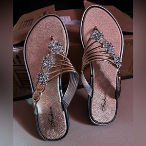 RAINBOW SANDALS SIZE EUR43/ US 9